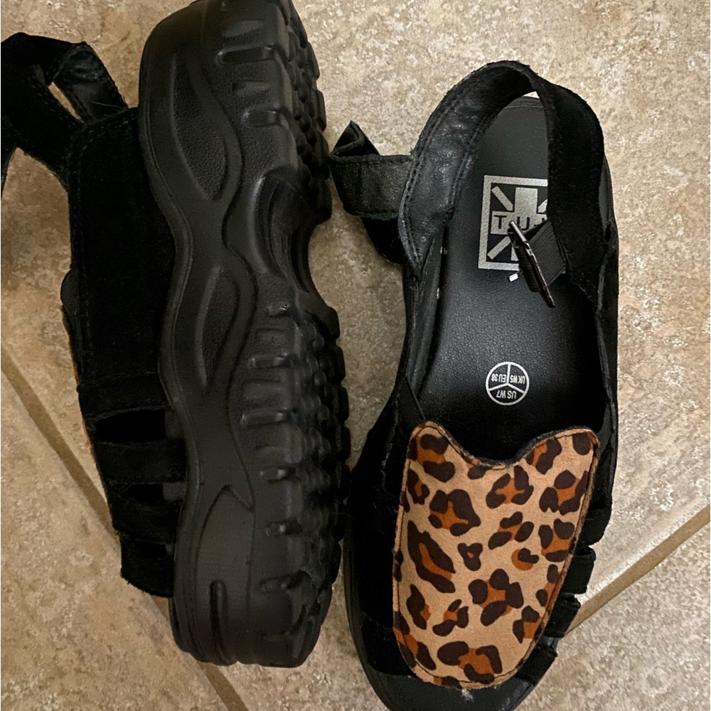 T.U.K platform shoes size 7